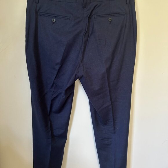 Banana Republic Classic Navy Suit - Jacket and Pants sold together - Picture 10 of 11